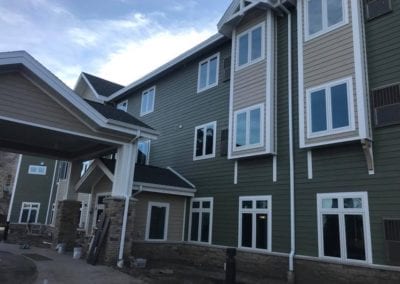 siding-installation-in-commercial-project